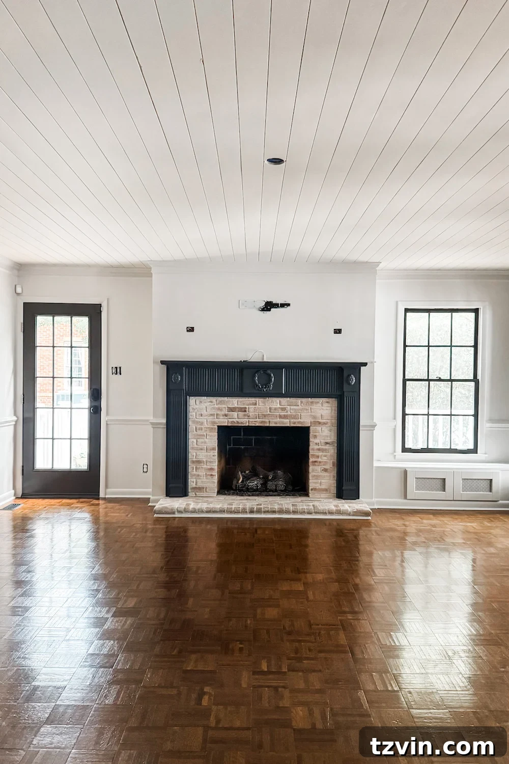 DIY Shiplap Ceiling and Crown Molding Makeover 2 DIY shiplap ceiling with traditional crown molding