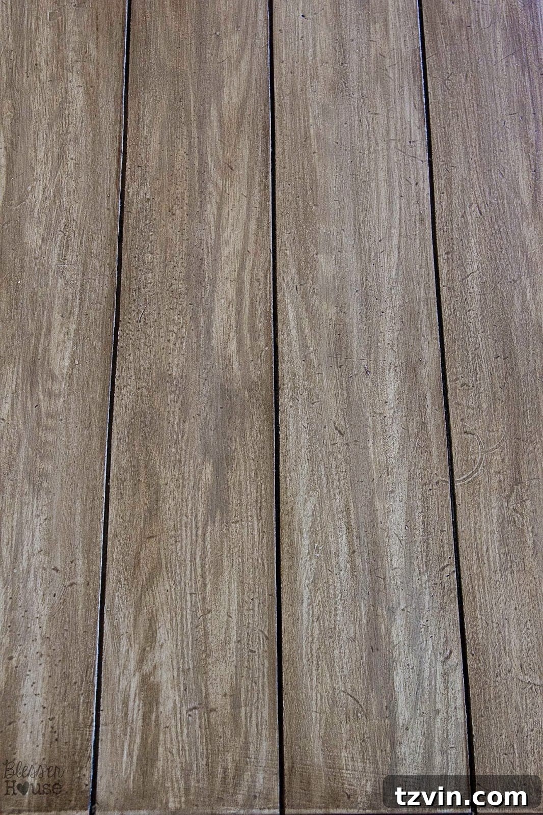 Faux Reclaimed Wood Table Top How-To: Finished Project