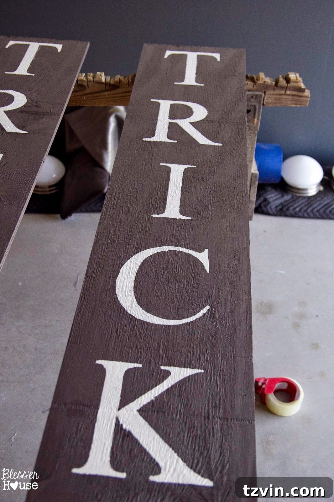 Finished Halloween Sign on Porch