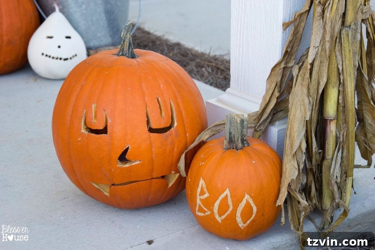 Fall porch decor