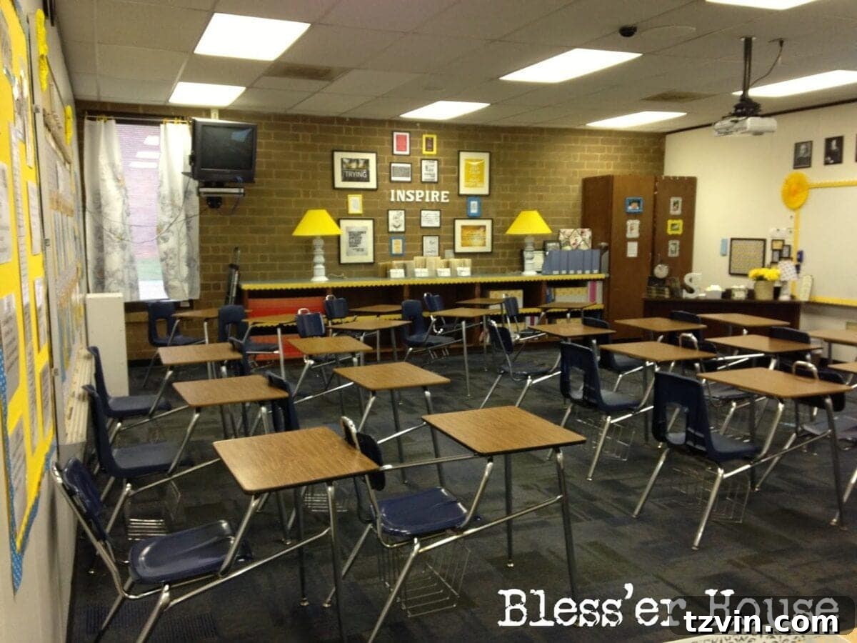 Another angle of the decorated back computer area.