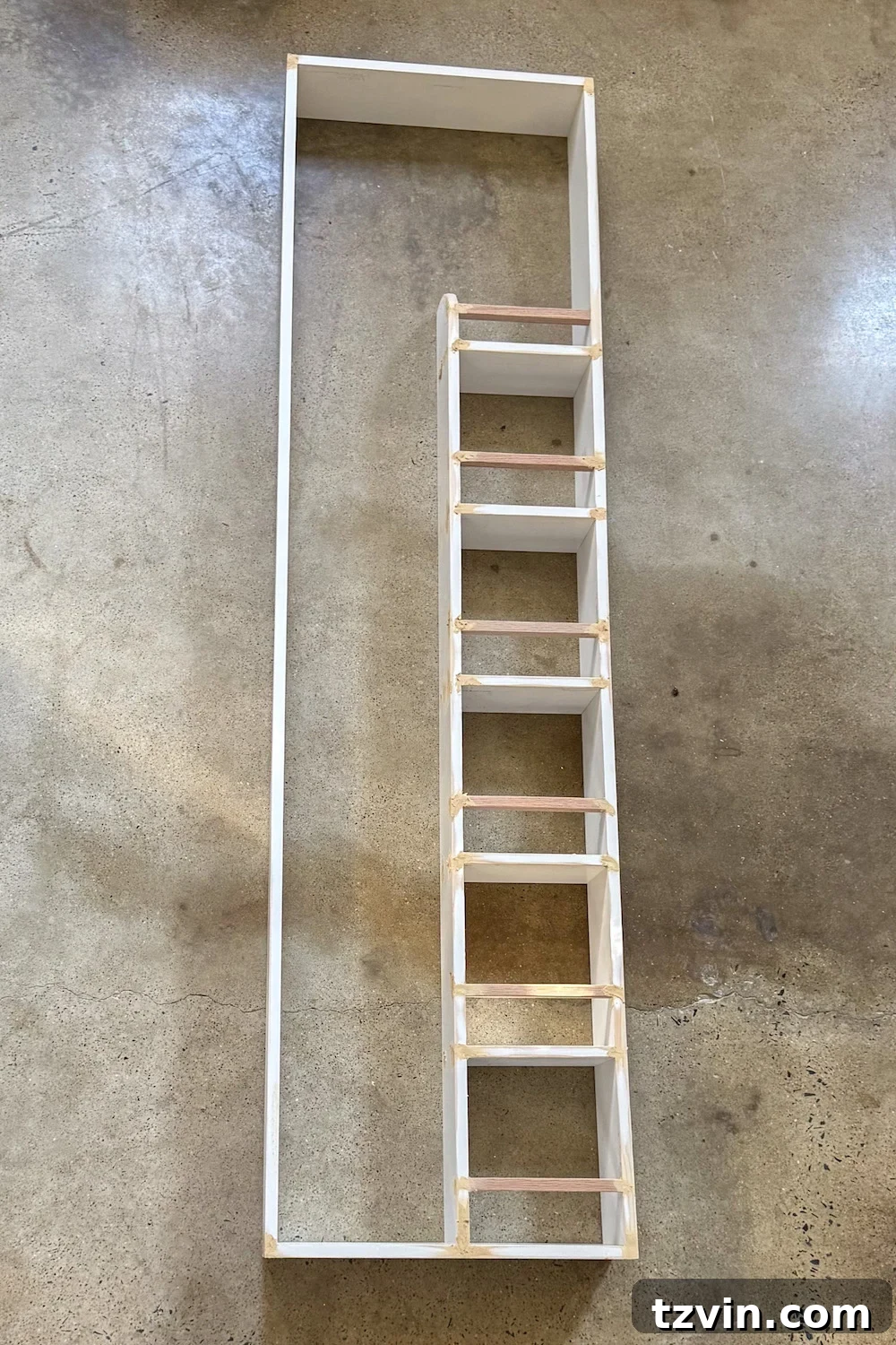 Hidden broom cupboard DIY - Building the frame