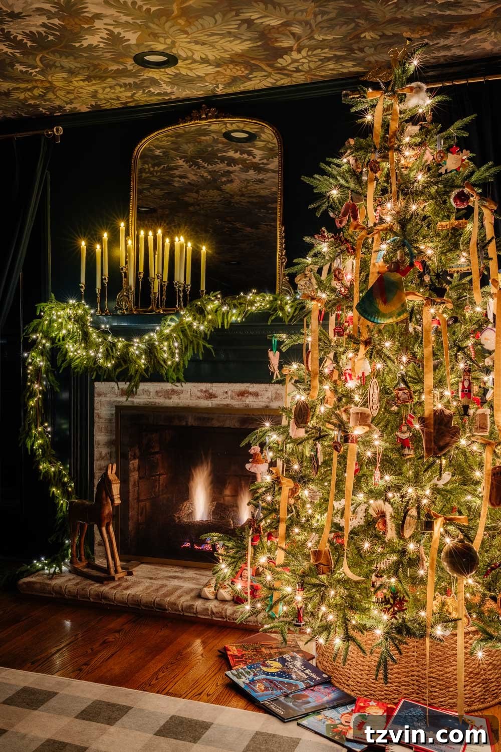 Modern Traditional Candlelight Christmas Home Tour