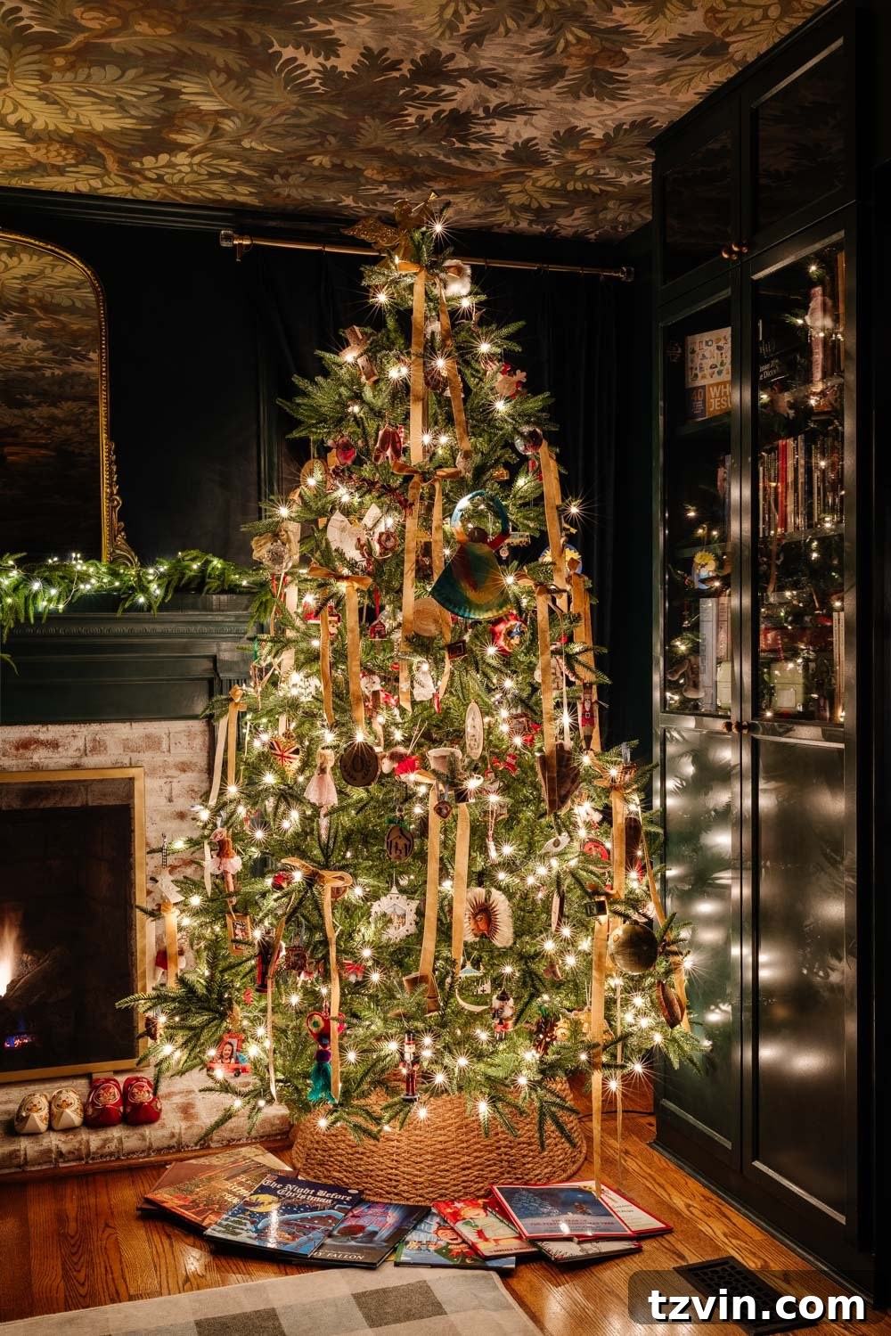 Modern Traditional Candlelight Christmas Home Tour
