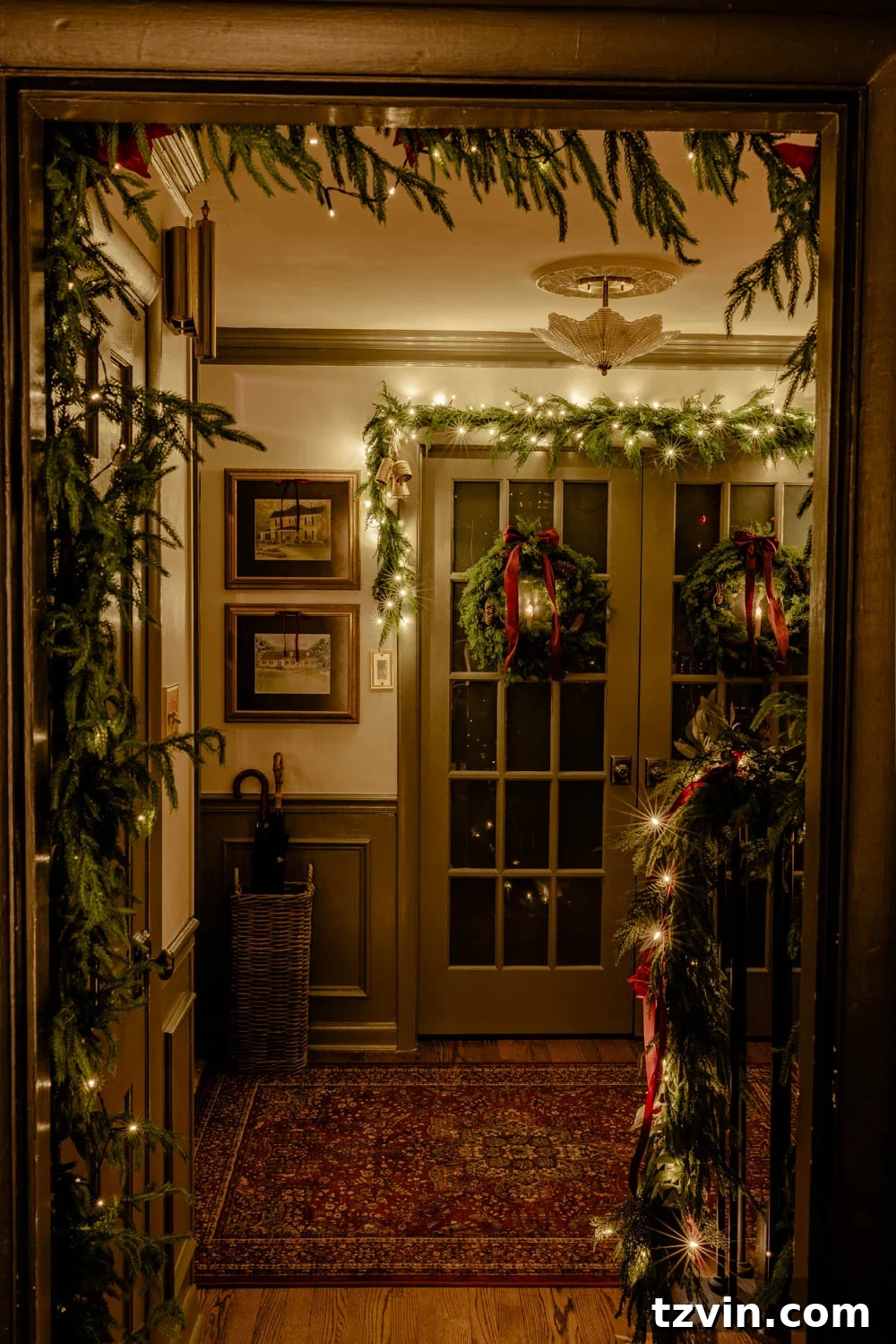 How to Hang Doorway Garland Inside with No Damage for Christmas