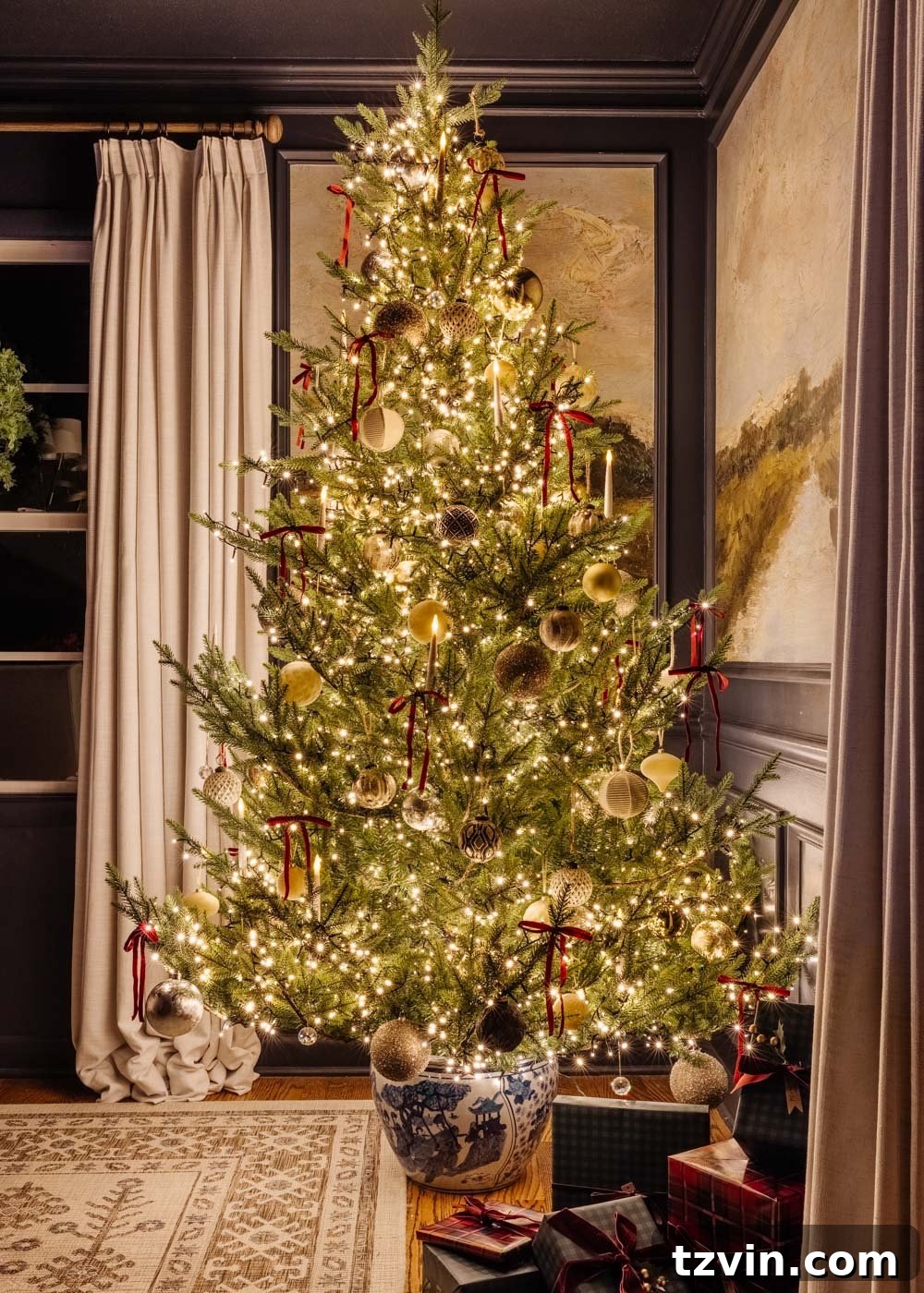 Modern Traditional Candlelight Christmas Home Tour