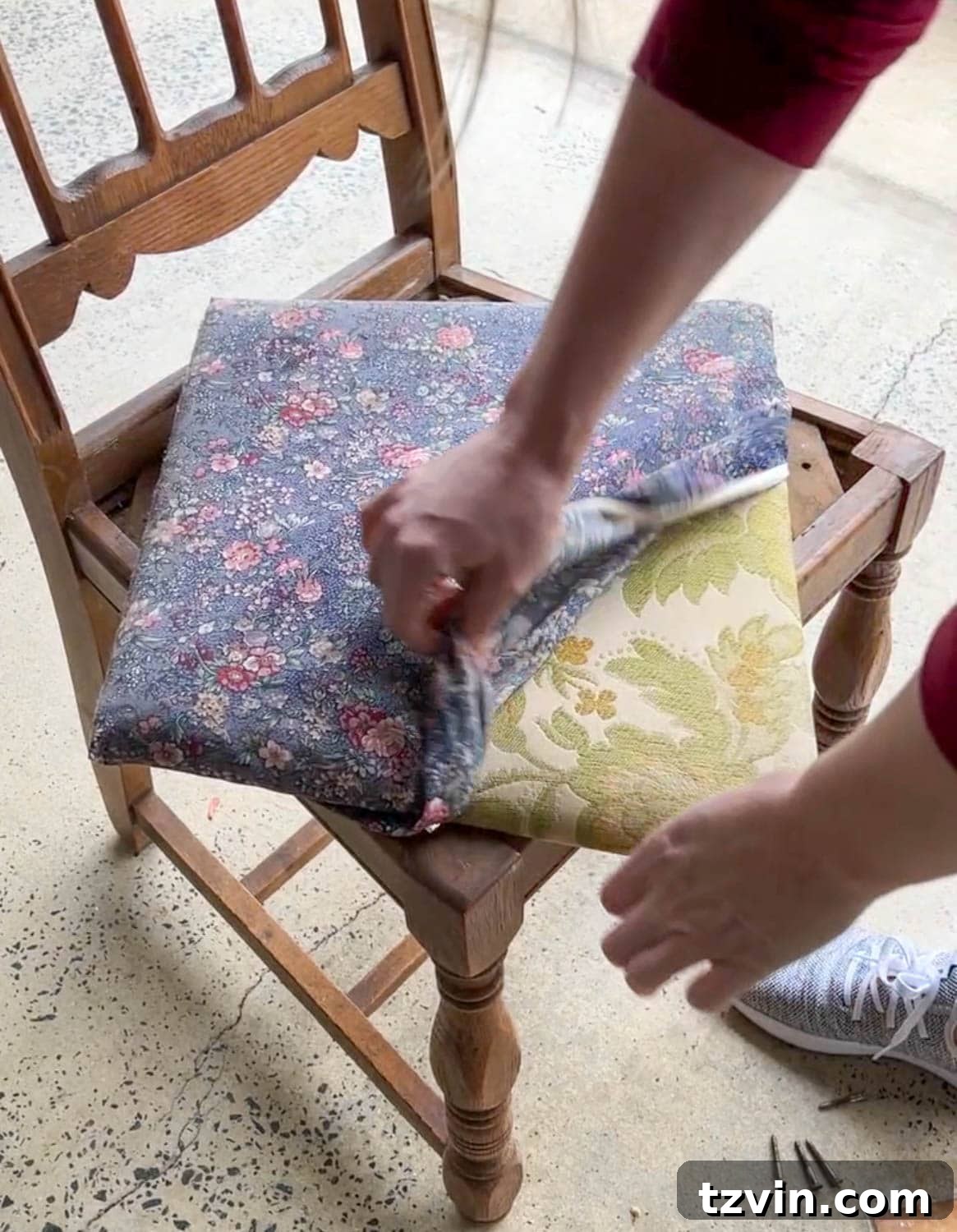 12 Furniture Upgrades That Make Your Pieces Look Expensive 29 upholster chair seat